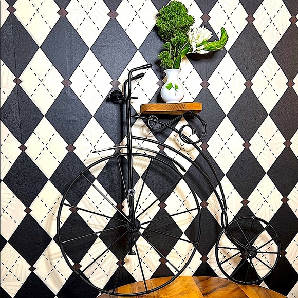 Vintage Black Metal Penny-Farthing Bicycle Decor with Wood Platform - Rustic - Picture 7 of 10